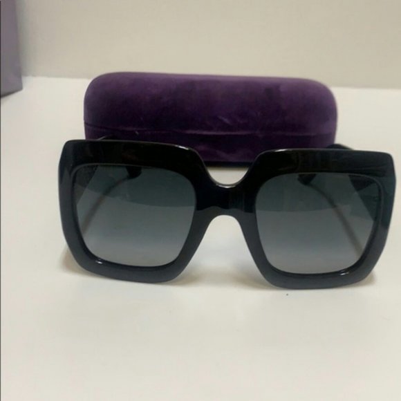 BLOGGERS FAVORITE Gucci Sunglasse